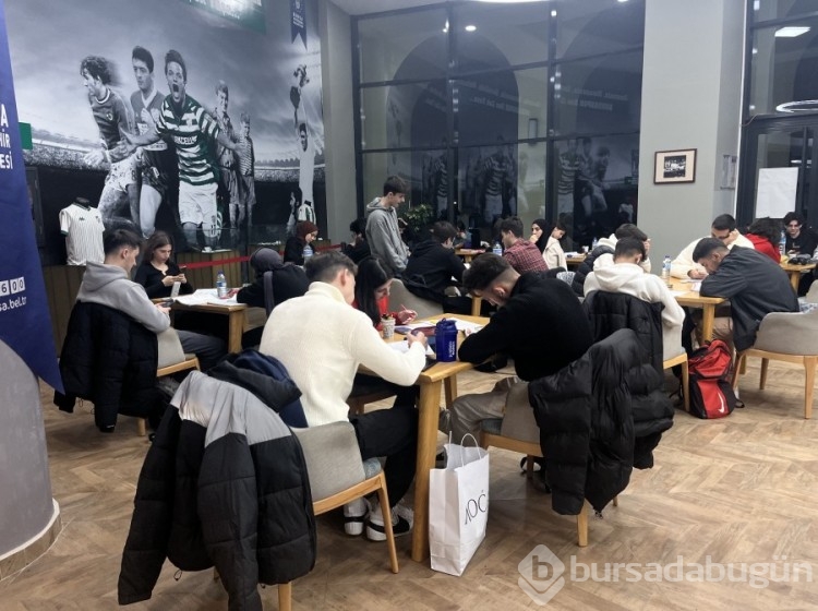 Bursa Millet Kütüphanesi artık 24 saat açık