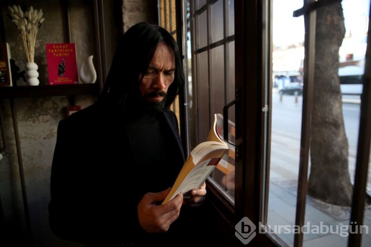 Konyalı John Wick: Konuşuyorum dublaj sanıyorlar
