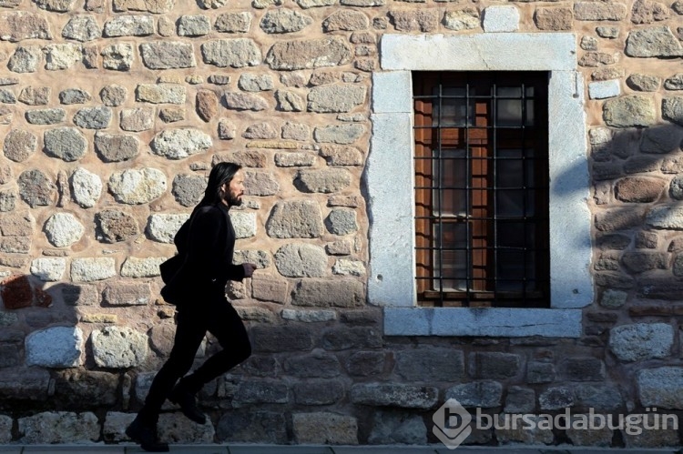 Konyalı John Wick: Konuşuyorum dublaj sanıyorlar
