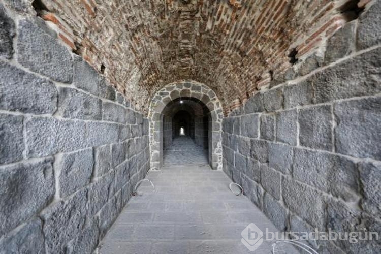 Diyarbakır surlarındaki 70 burç restore edildi