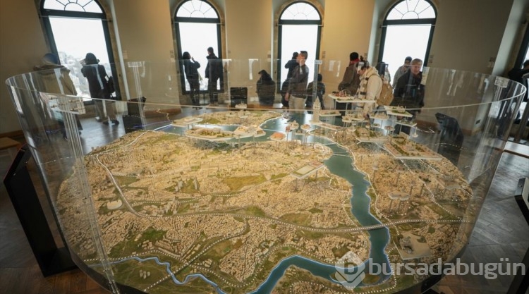 Galata Kulesi'nde restorasyon çalışmaları devam ediyor

