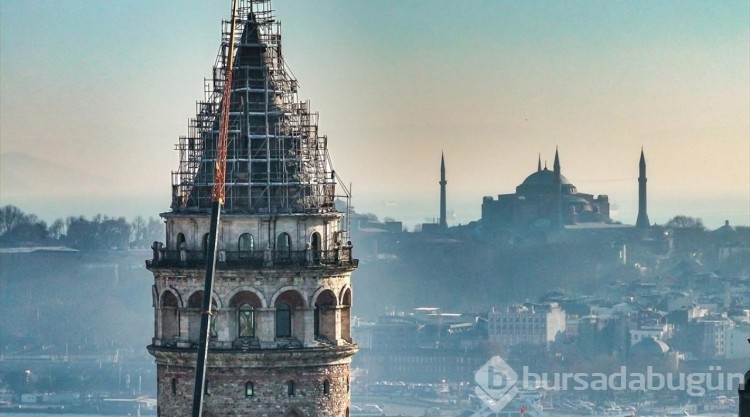 Galata Kulesi'nde restorasyon çalışmaları devam ediyor
