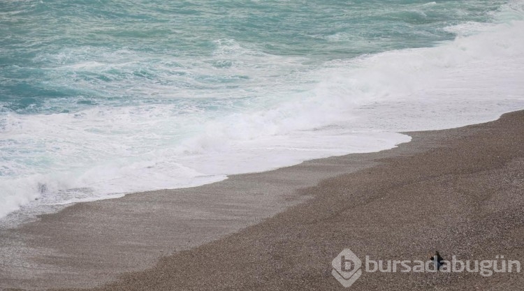 Antalya'yı fırtına vurdu
