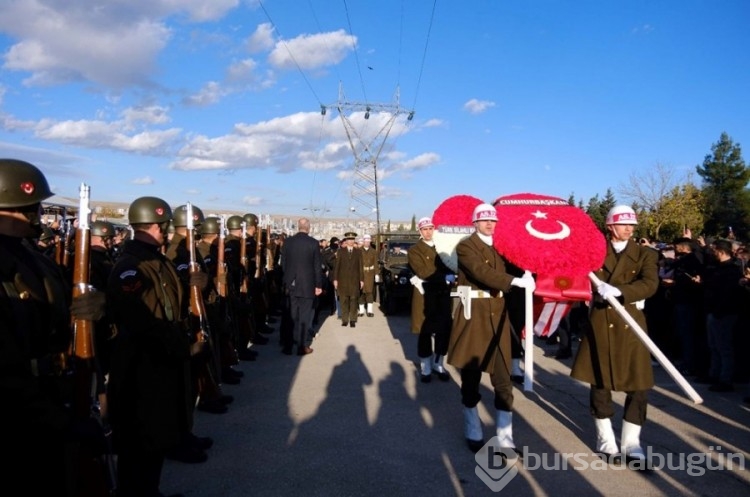 Pençe-Kilit şehitlerine gözyaşlarıyla veda