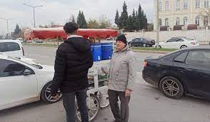 Şeker hastası olunca yiyemediği tatlıyı satmaya başladı
