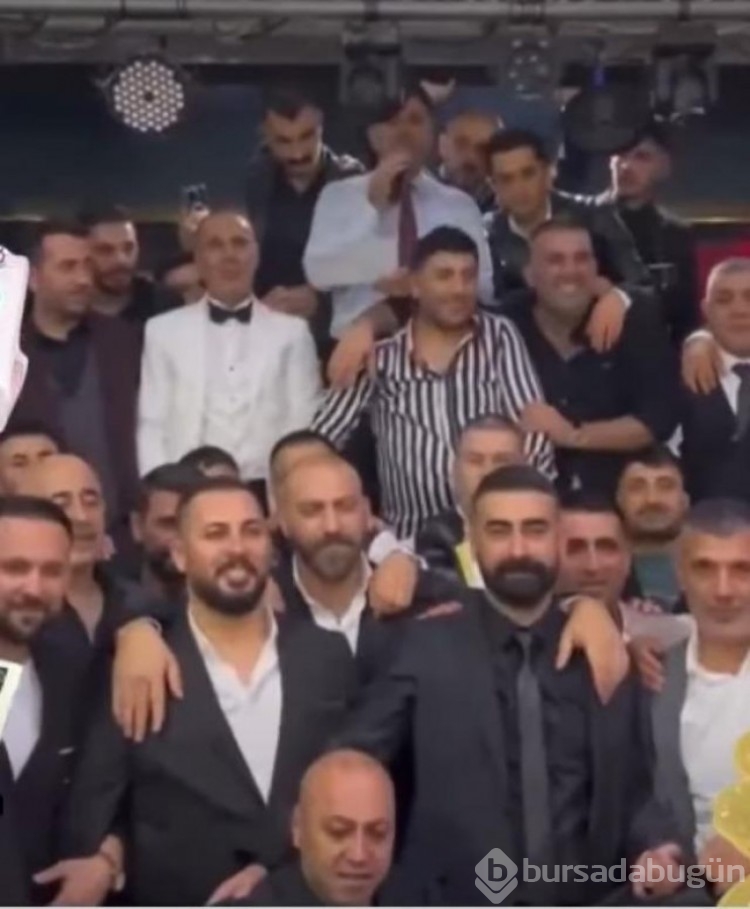 İstanbul'da sünnet düğününde takı şovu!
