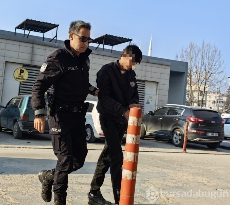 Bursa'da demir çalan hırsızlar yakalandı
