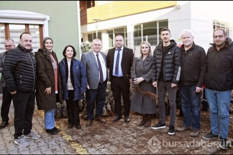 Bursa Orhangazi'de 3 bin incir fidanı dağıtıldı
