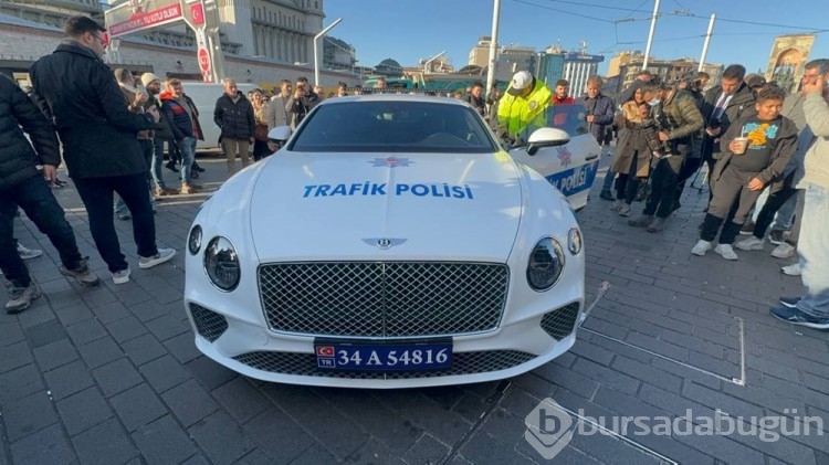 Çete araçları polis otosu oldu