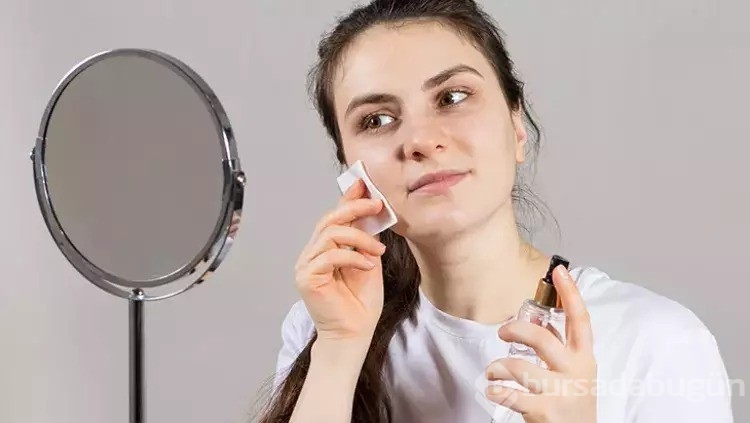 Kendi toniğinizi salatalık suyu ile hazırlayabilirsiniz
