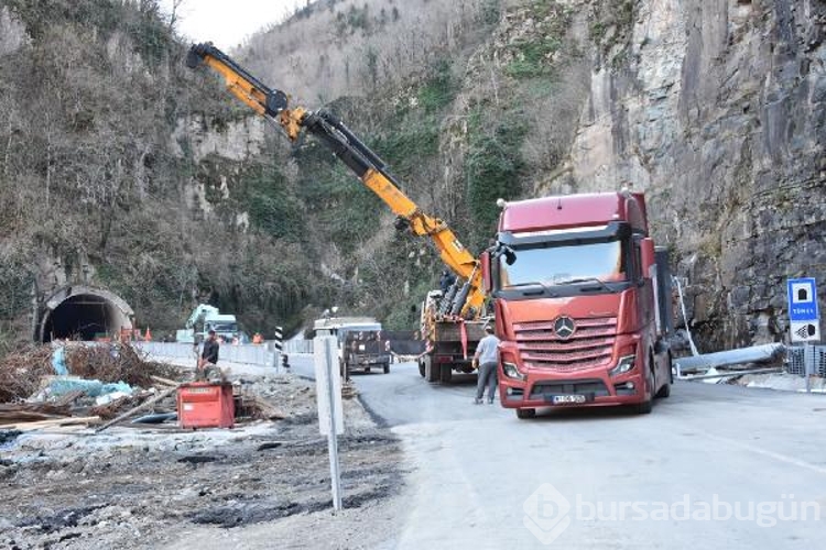 5 aydır kapalı olan Karadeniz- Akdeniz yolu yeniden ulaşıma açıldı