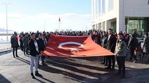 Bayburt'ta 'Şehitlere Saygı Yürüyüşü' düzenlendi