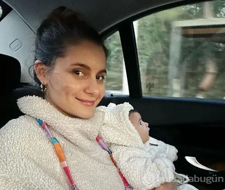 Atiye 3 aylık kızının yüzünü ilk kez gösterdi