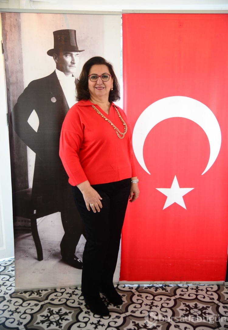 Dünya ilklerini başaran Türk kadınlarını paylaştılar
