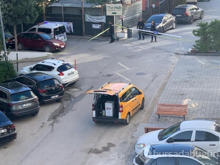 Taksideki kutu polisi alarma geçirdi
