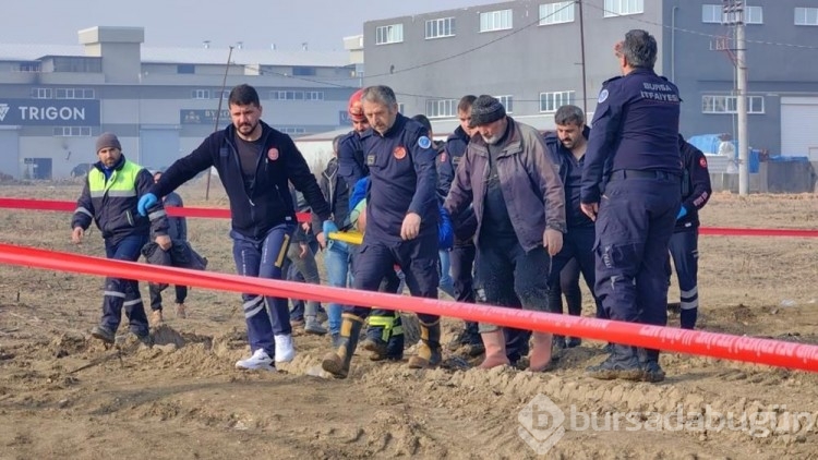 Bursa'da fabrika inşaatında çökme: 6 işçi yaralı
