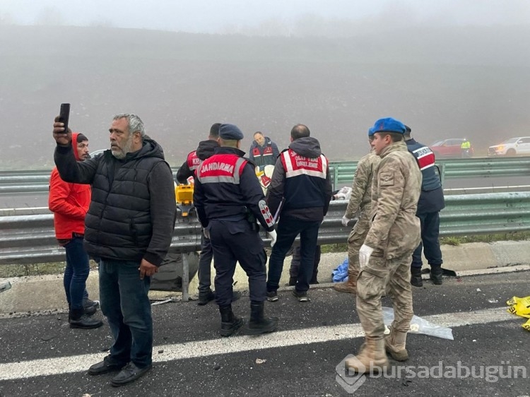 Kuzey Marmara Otoyolu'nda zincirleme kaza