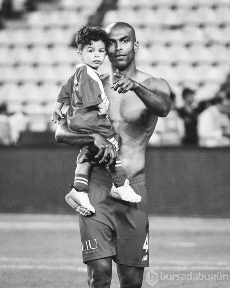 Naldo'nun oğlu ile kayınpederinin öldüğü kazanın görüntüsü ortaya çıktı
