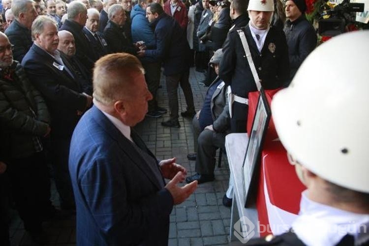 Eski Bakan Yaşar Okuyan, Yalova'da toprağa verildi

