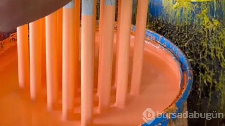 Kullanıp attığımız minik lastik tokaların imalatı çok zormuş