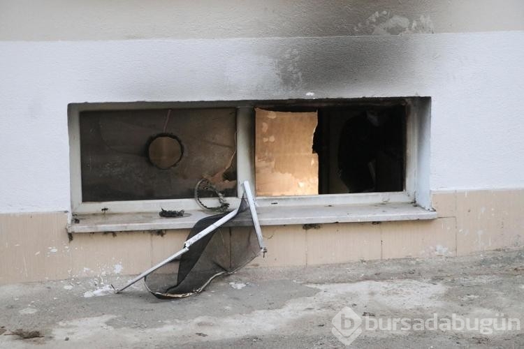 Elektrikli battaniyeden çıkan yangında ölen minik Masal toprağa verildi
