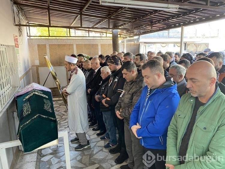 Kazada ölen kurye Zeynep, son yolculuğuna uğurlandı
