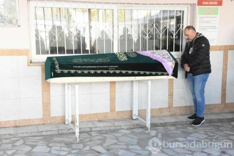 Kazada ölen kurye Zeynep, son yolculuğuna uğurlandı
