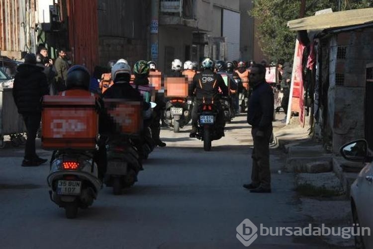 Kazada ölen kurye Zeynep, son yolculuğuna uğurlandı
