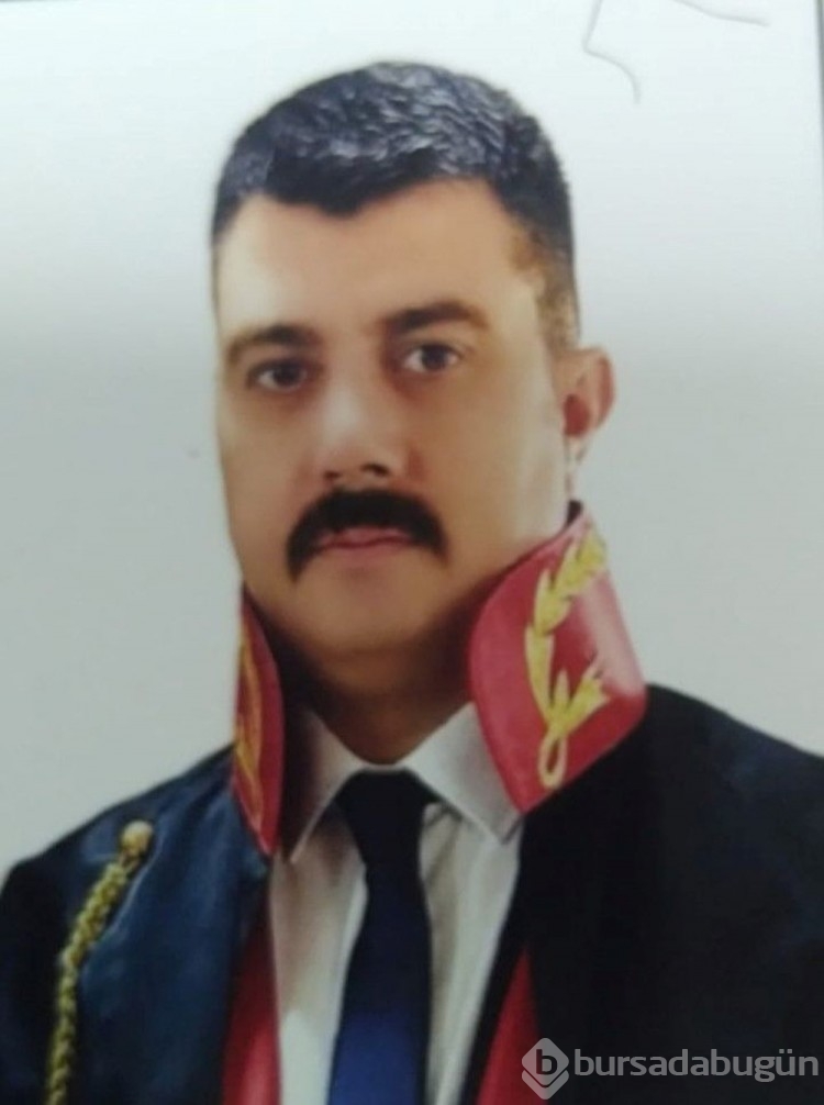 Sahte savcının oyununu esnaf bozdu
