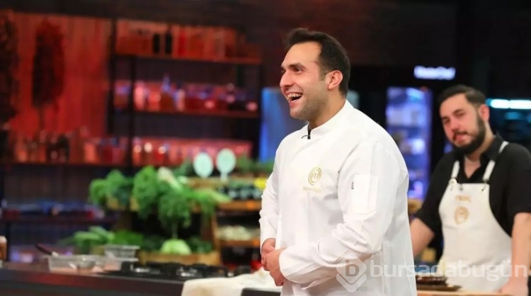 MasterChef'te 4. ceketin sahibi hangi yarışmacı oldu?
