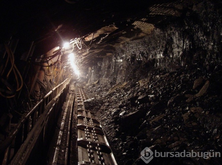 0 bin yıllık. Kömür yerinde çıktı tam 2 metre