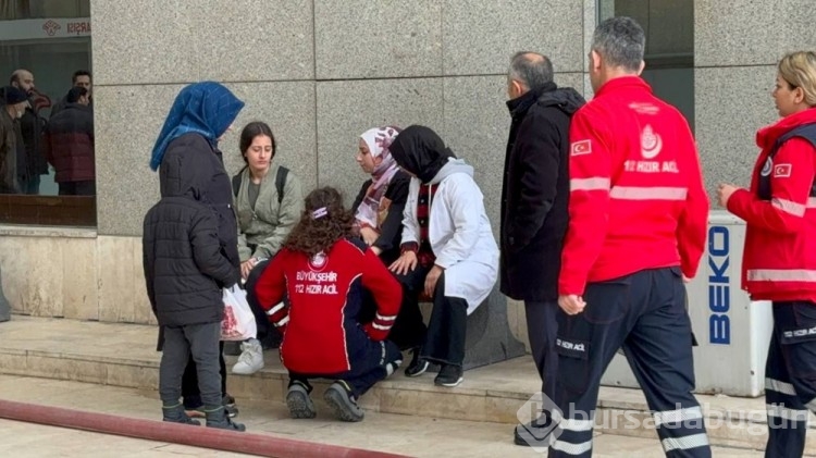 Bayrampaşa Belediyesi binasında yangın
