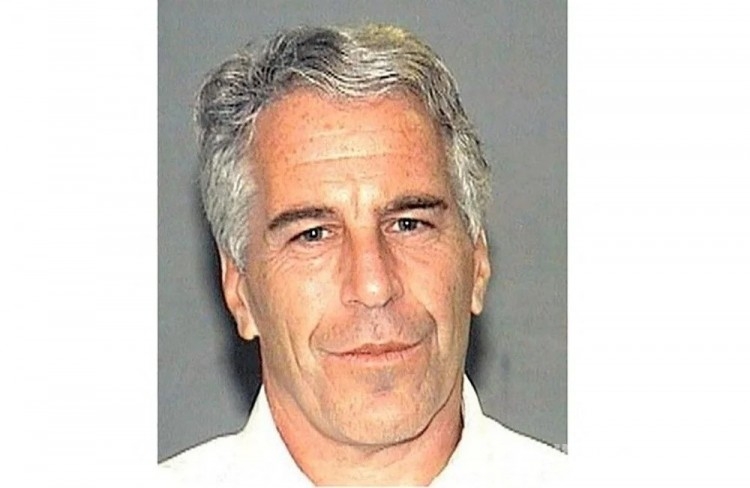 Pedofil milyarder Jeffrey Epstein'in fuhuş ağında yeni isimler!