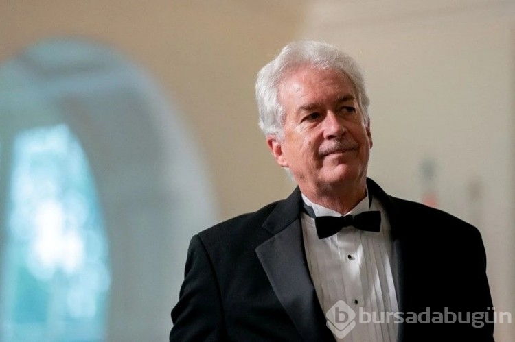 Pedofil milyarder Jeffrey Epstein'in fuhuş ağında yeni isimler!