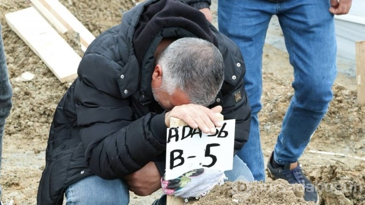 Çatışmanın ortasında kalan Büşra'ya gözyaşlarıyla veda
