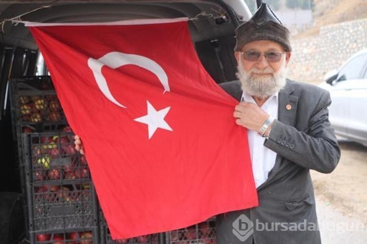 'Elmacı Dede'den 6 şehit veren birliğe moral ziyareti
