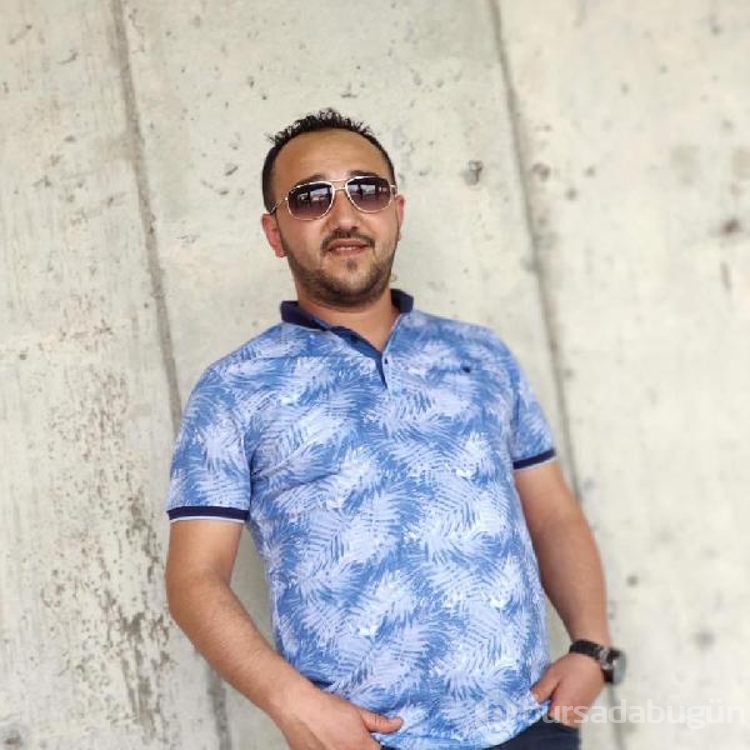 Takla atıp alev alan otomobilde hayatını kaybetti
