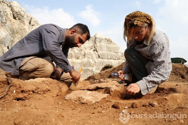Diyarbakır'da arkeolojik kazıda 54 çocuğa ait mezarlık bulundu
