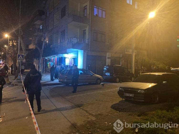İki yıl önce boşandığı eşine sokakta kurşun yağdırıp, öldürdü

