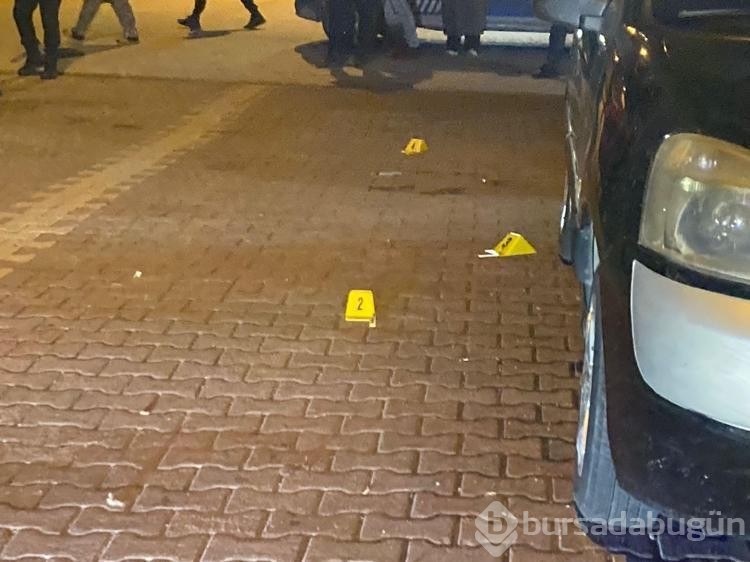 İki yıl önce boşandığı eşine sokakta kurşun yağdırıp, öldürdü
