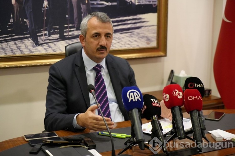 Avrupa'ya açılan sınır kapılarından 15 milyon yolcu geçiş yaptı
