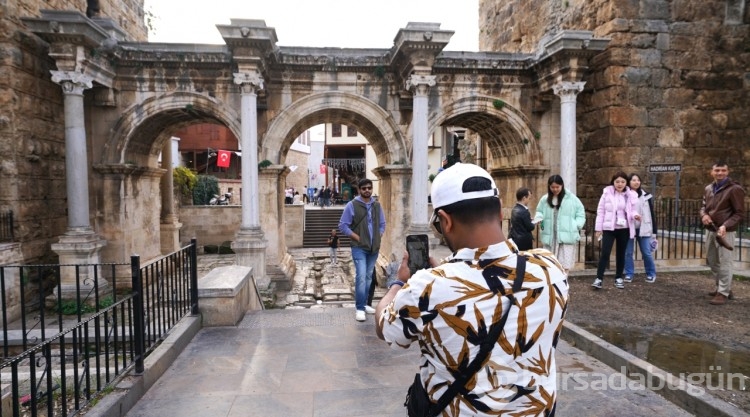 Hadrian Kapısı'nda çalışmalar başlıyor
