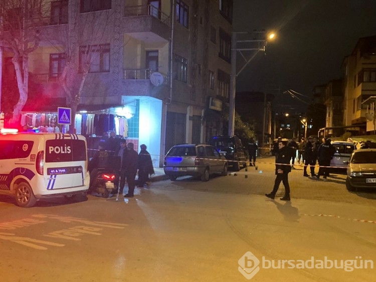 2 yıl önce boşandığı eşi tarafından sokak ortasında öldürüldü
