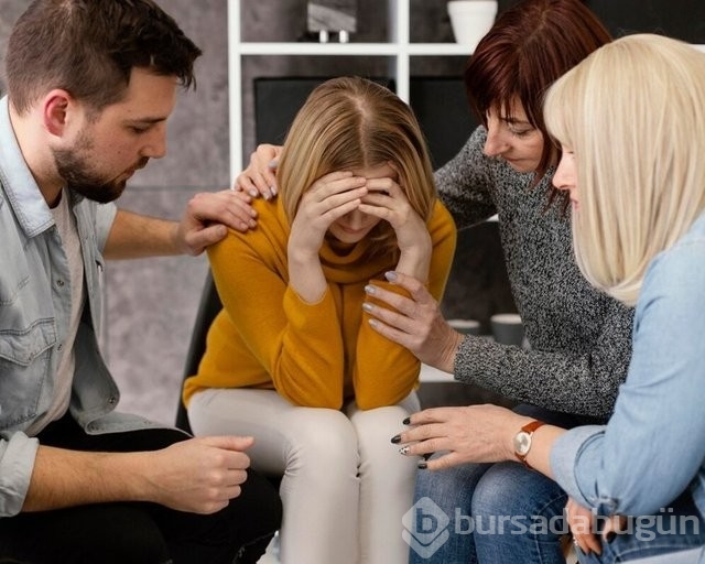 Başkalarının sanrılarından etkilenmek mümkün müdür?