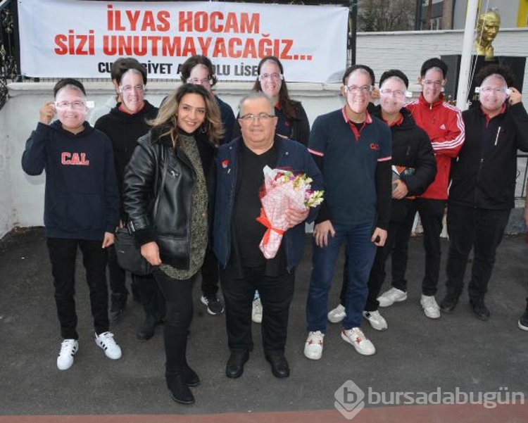 İlk atandığı okuldan 44 yıl sonra emekli oldu

