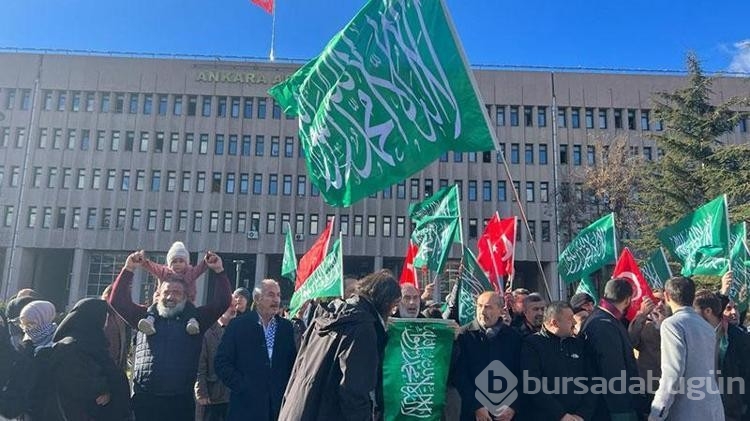 Ankara Barosu'nun 'bayrak' suç duyurusuna tepki
