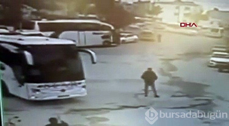 Şoför, muavini ezerek öldürdü!
