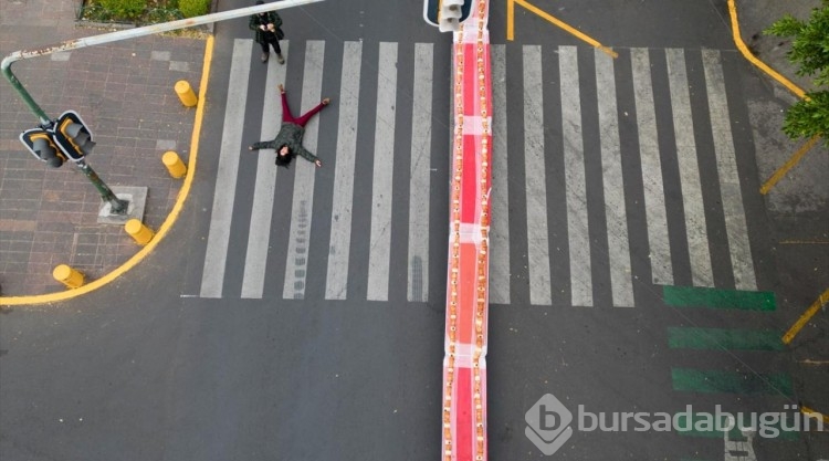 4.5 km'lik hamur işi Guinness rekorunu kırdı