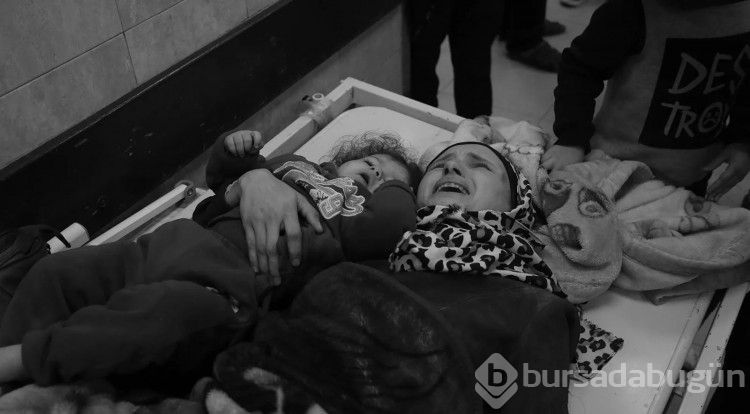 Gazze'de can kaybı 23 bin 210'a yükseldi