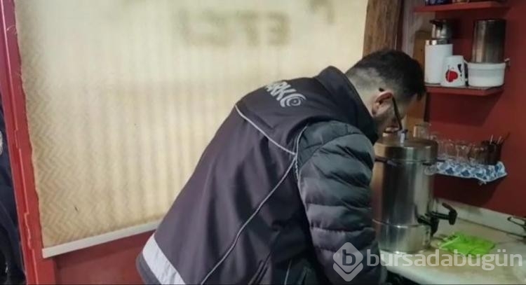 32 sanıklı uyuşturucu çetesi davasında itirafçı ifade değişince tutuklandı
